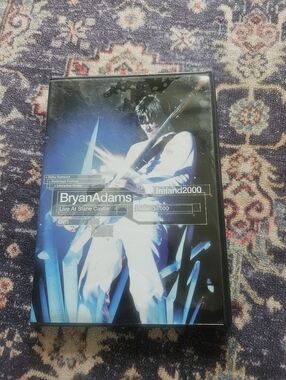 Bryan Adams: Live at Slane Castle concert DVD filmed in Ireland in 2000